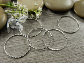 Linkki ympyrä, 20x0.8mm, umpi, kromi, 1kpl