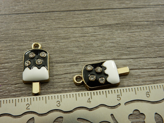 Jäätelöriipus, 23x11mm, moniväri, 1kpl