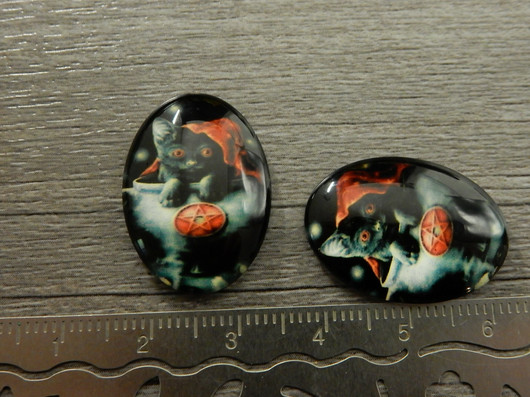 Kapussi kissa, 18x25mm, musta, 1kpl
