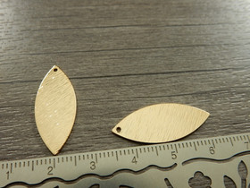 Lehtiriipus, 27x11mm, vaaleakulta, 1kpl