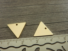 Kolmioriipus, 12x14mm, 18K/ kulta, 1kpl