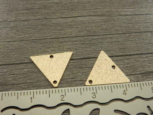 Kolmioriipus/linkki, 13x15mm, 18K/kulta, 1kpl
