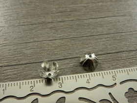 Helmihattu kukka, 8x4mm, kromi, 20kpl