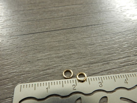 Välirengas, 4x0.7mm, avattava, 18K/vaaleakulta/rst, 10kpl