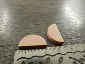 Puoliympyrä puuhelmi, 20x10mm, vaaleanpunainen, 10kpl