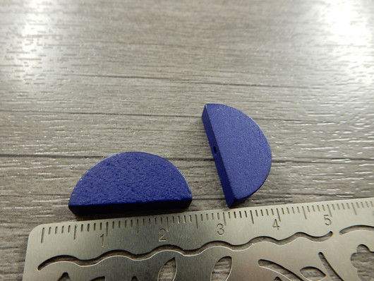 Puoliympyrä puuhelmi, 20x10mm, sininen, 1kpl