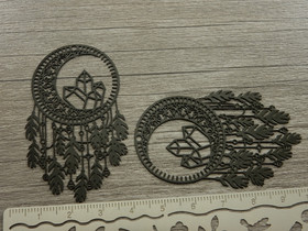 Unisieppaririipus kristalli, 58x35mm, musta, 1kpl