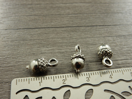 Tammenterhoriipus, 14x7mm, kromi, 1kpl