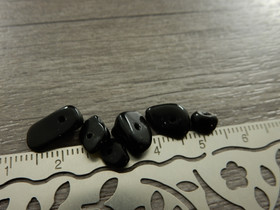 Kivisiruhelmi obsidiaani, 3-14mm, musta, 20kpl