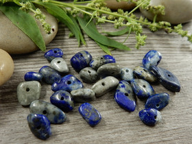  Kivisiruhelmi lapis lazuli, 3-14mm, sininen, 20kpl
