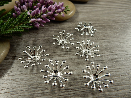 Helmihattu kukka, 13mm, kirkashopea, 20kpl