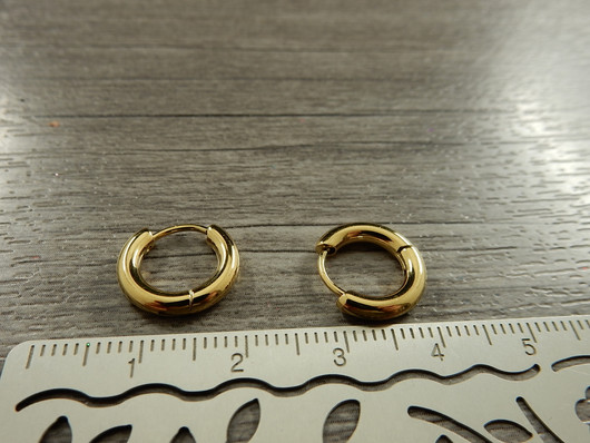 Korvakorurengas, 13x2.5mm, 18K/kulta/rst, 1pari