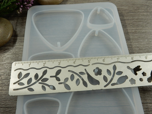 Silikonimuotti kolmiot, 105x75x6mm, 1kpl