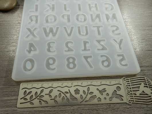 Silikonimuotti kirjaimet ja numerot, 135x135x5.5mm, 1kpl