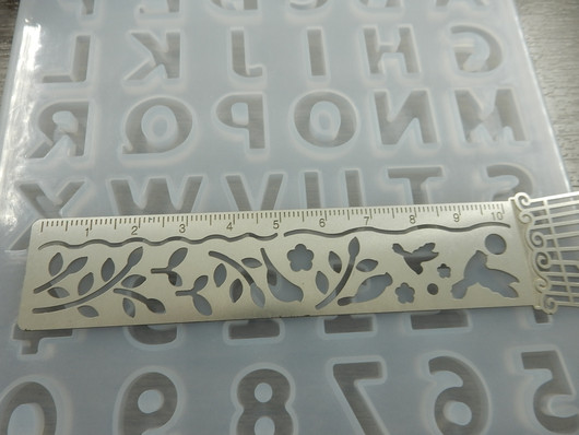 Silikonimuotti kirjaimet ja numerot, 135x135x5.5mm, 1kpl