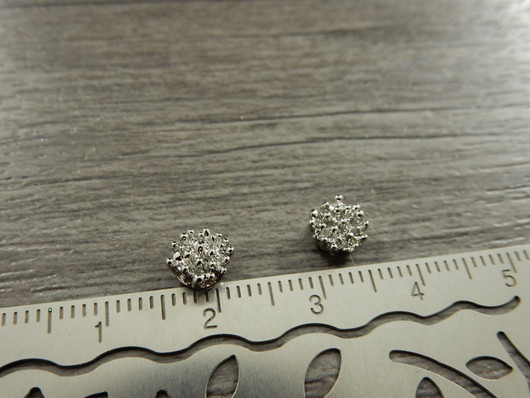 Koriste/ kapussi, 6mm, kromi, 10kpl