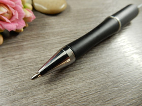 Helmikynä, n.15cm, musta, 1kpl