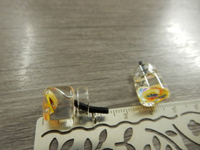 Hedelmäjuoma, 18x11mm, moniväri, 1kpl