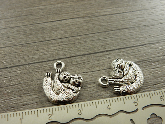 Laisikiaisetriipus, 17x15mm, kromi, 1kpl