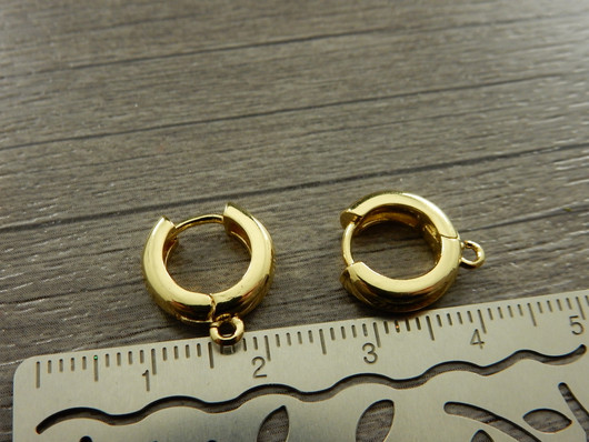Korvakorurengas lenkillä, 13.5x12x3.5mm, 18K/kulta, 1pari