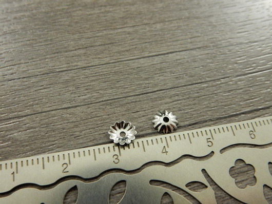 Helmihattu kukka, 6mm, rst, 10kpl