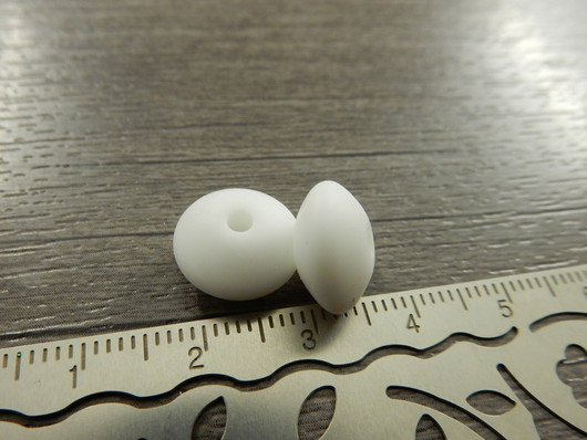 Silikonihelmi linssi, 12mm, valkoinen, 1kpl