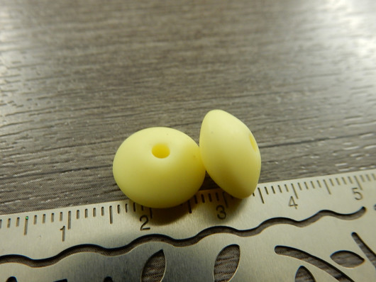 Silikonihelmi linssi, 12mm, vaaleankeltainen, 1kpl