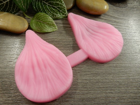 Kaksi osainen silikonimuotti terälehti, 70x46mm, pinkki, 1kpl