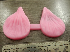 Kaksi osainen silikonimuotti terälehti, 70x46mm, pinkki, 1kpl