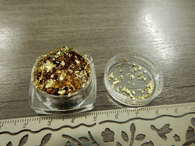 Lehtimetalli hiutaleita, 30x15mm, kulta, 1kpl