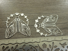 Yöperhonenriipus, 39x33mm, kromi, 1kpl