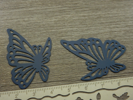 Perhonenriipus, 36x29mm, tummansininen, 1kpl