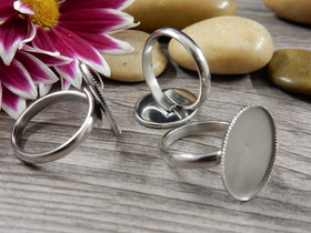 Sormuspohja, n.17.5mm, 13x18mm kapussille , rst, 1kpl