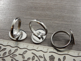 Sormuspohja, n.17.5mm, 13x18mm kapussille , rst, 1kpl