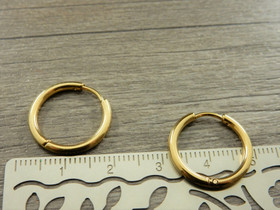 Korvakorurengas huggie, 18x2mm, 18K/kulta/ PVD/ rst, 1pari