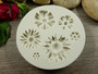 Silikonimuotti kukat,  73x8mm, beige, 1kpl