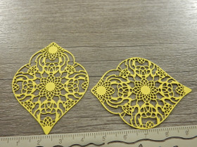 Kuvioriipus, 53x41mm, keltainen, 1kpl