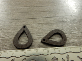 Puuriipus pisara, 25x17mm, tummanruskea, 1kpl