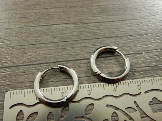 Korvakorurengas huggie, 17x2.5mm, rst, 1pari