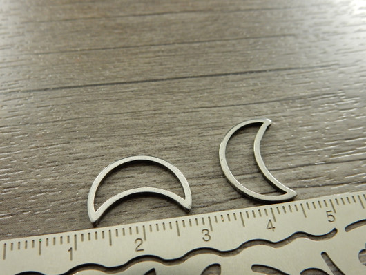 Linkki kuu, 16x11mm, umpi, rst, 10kpl