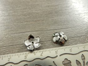 Helmihattu kukka, 11mm, rst, 10kpl