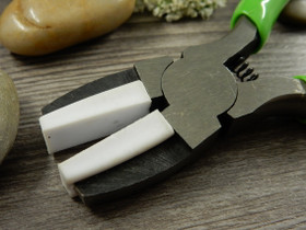 Tasapäiset korupihdit nylonkärjillä, 13cm, vihreä, 1kpl