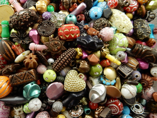 Akryylihelmi lajitelma, 3-28mm, mixsetti, 50g