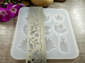 Silikonimuotti lehdet ja ananas, 84x84x4mm, 1kpl