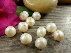 Makeanvedenhelmi peruna, 7-8mm, kerma, 20kpl