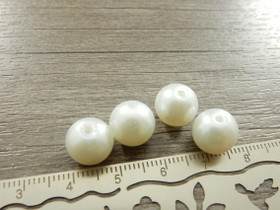 Helmiäislasihelmi, 10mm, valkoinen, 20kpl