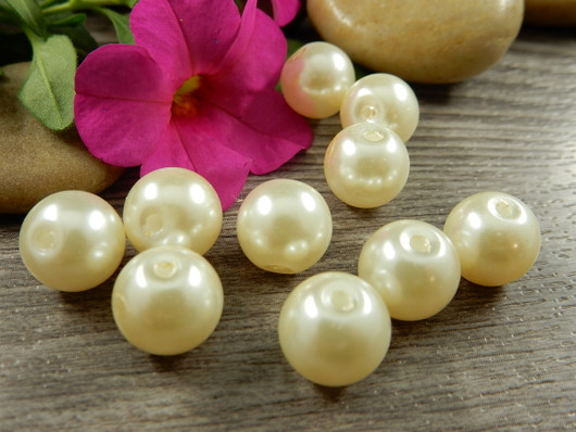 Helmiäislasihelmi, 10mm, kerma, 20kpl