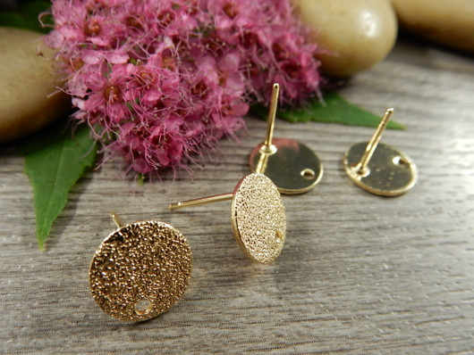 Korvakorutappi stardust, 10x13mm, 18K/kulta, 1pari