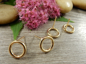 Korvakorutappi ympyrä, 10x13mm, 18K/vaaleakulta, 1pari