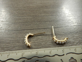 Korvakorutappi lenkillä helmi, 17x14mm, 18K/kulta, 1pari